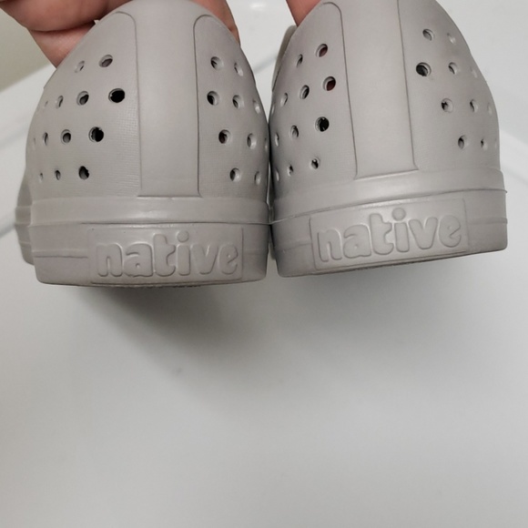 Native Gray  Jefferson Slip on Shoes - Picture 6 of 8